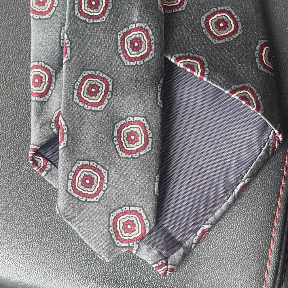 Lord & Taylor Gray Tie with Red Medallion Pattern The Kensington Collection - Picture 3 of 3